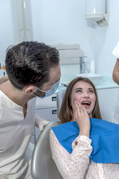 Best Weekend Emergency Dentist in Forsgate, NJ